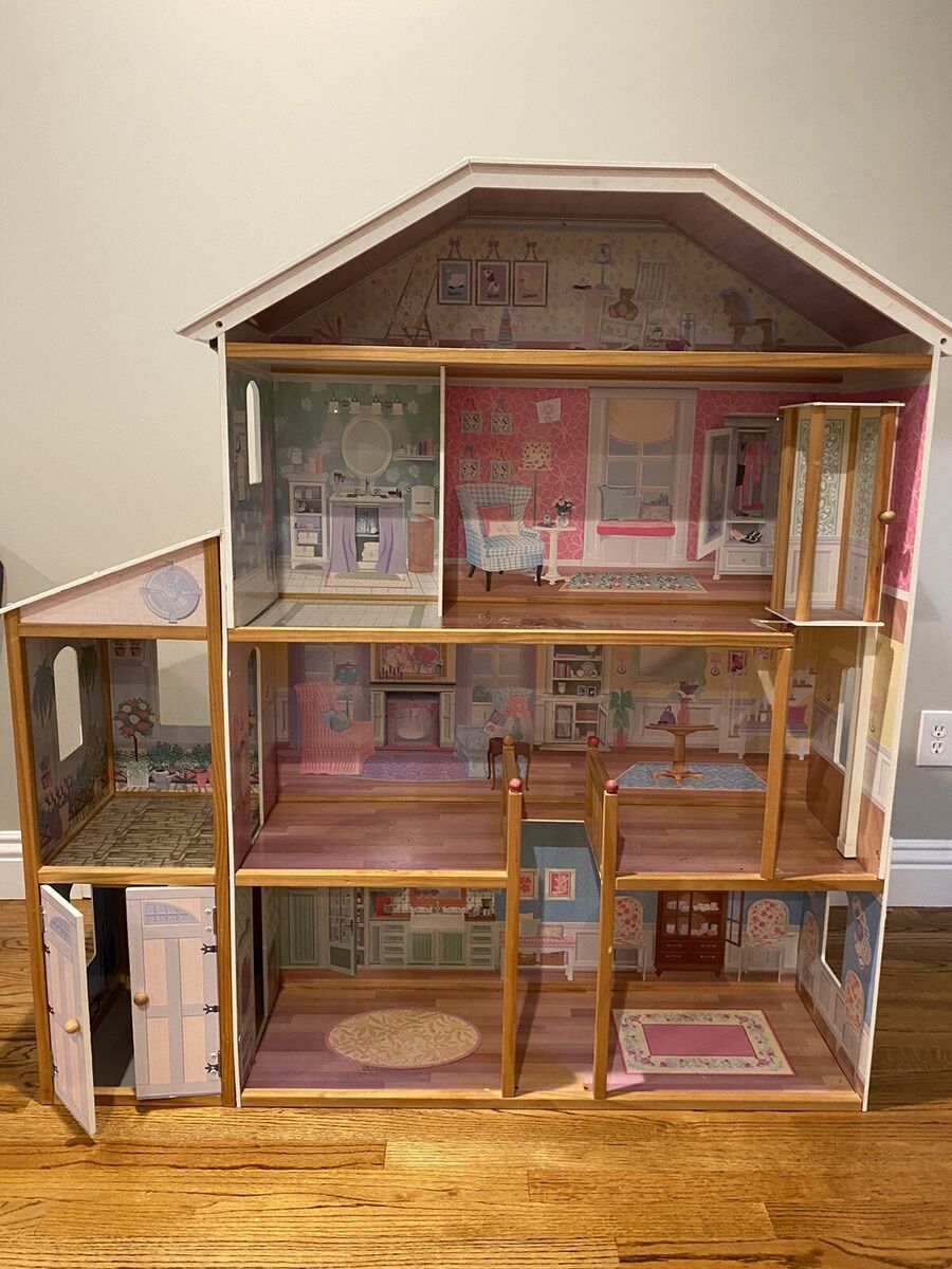 Kid Kraft Majestic Doll House