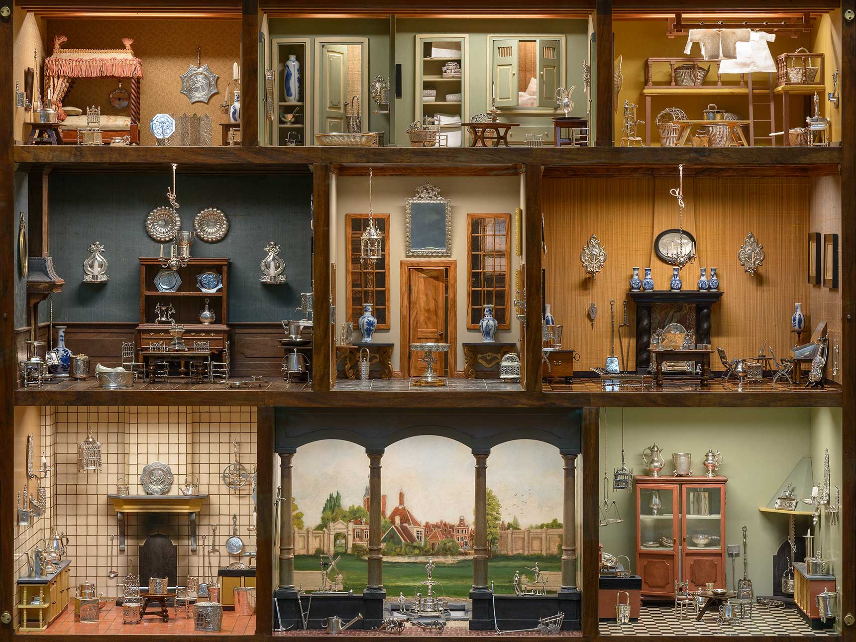 Doll House Museums