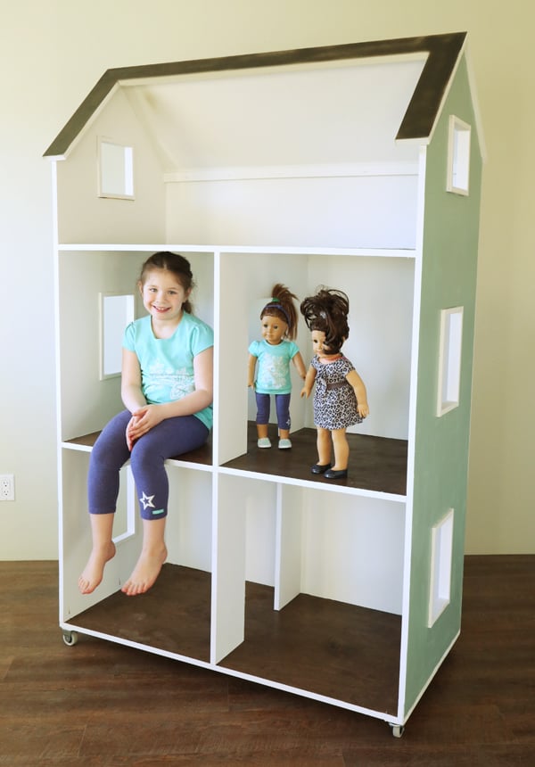 AG Doll House