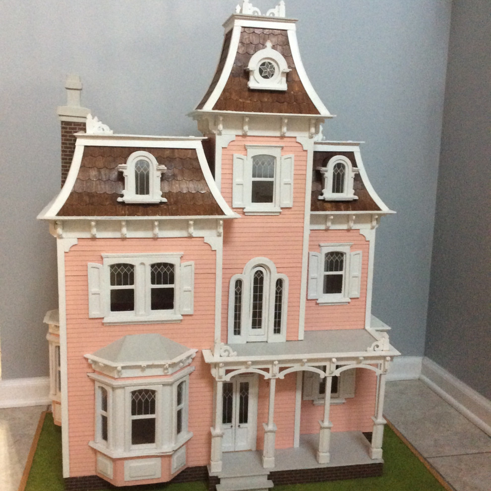 doll house decorating