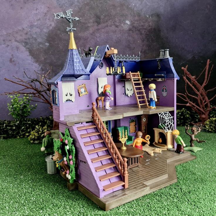 monster doll house