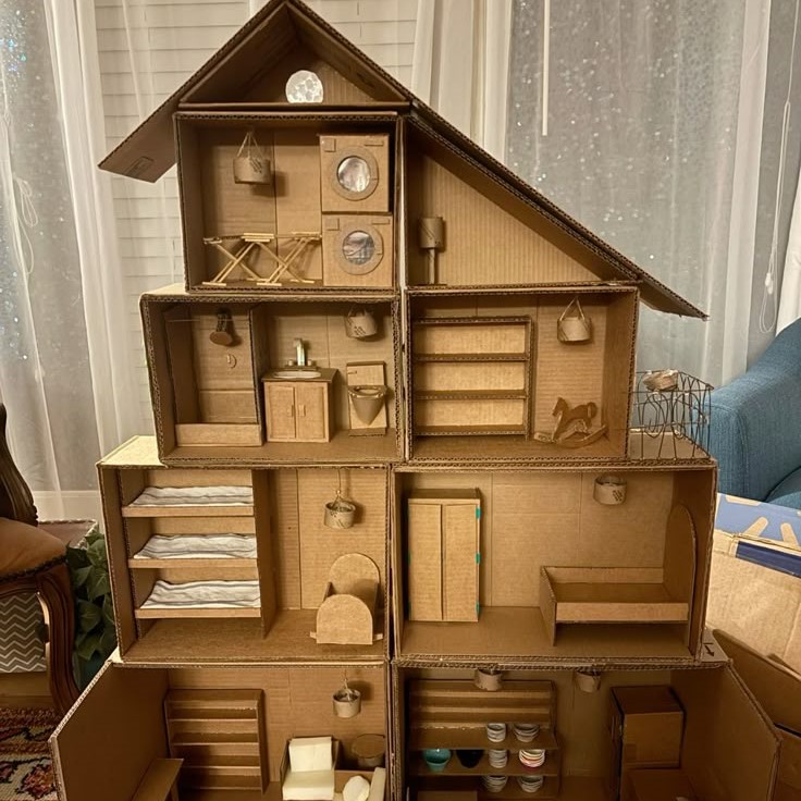 make your own doll house game