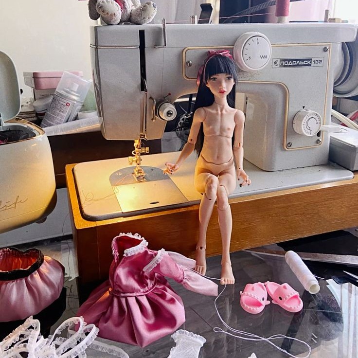 how to make doll clothes