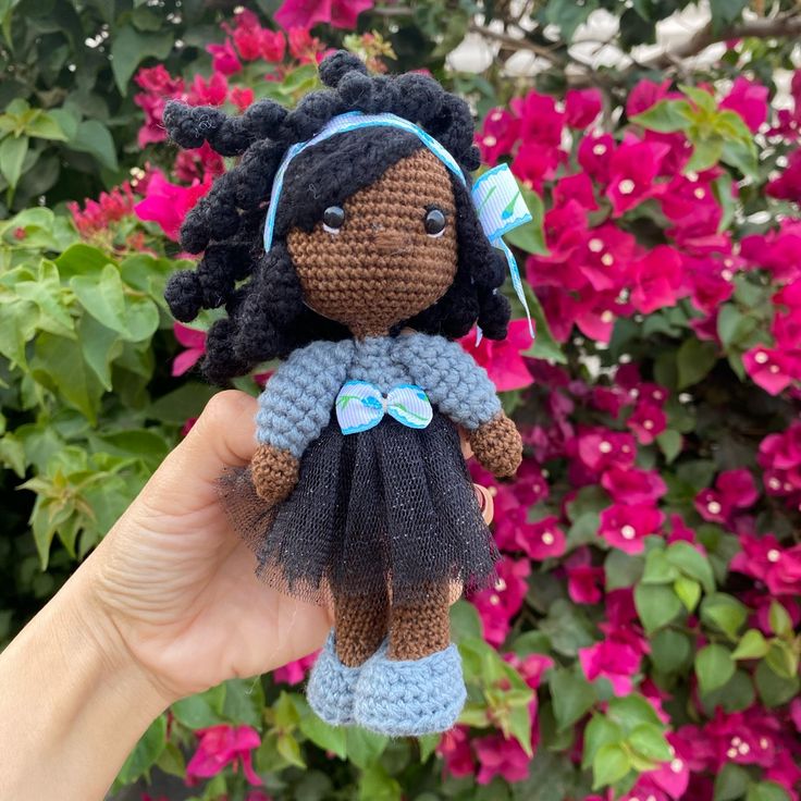 how to crochet a doll