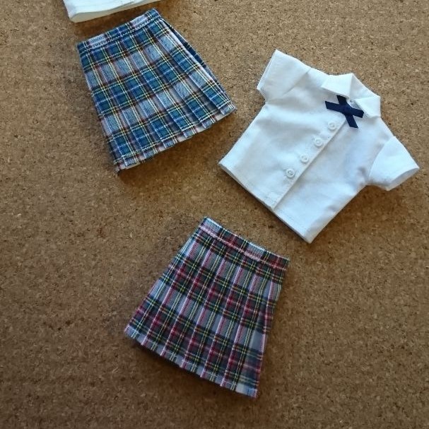 how to make doll clothes