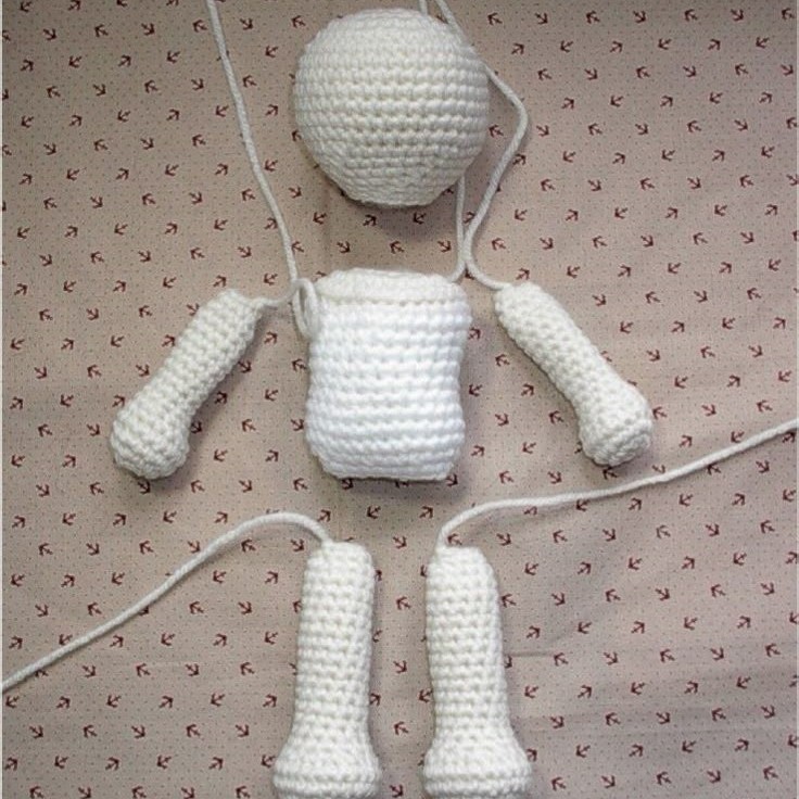 how to crochet a doll