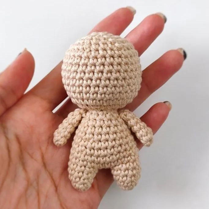 how to crochet a doll
