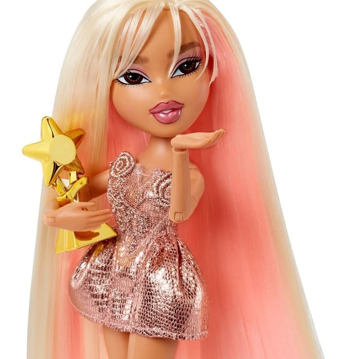 karol g bratz doll