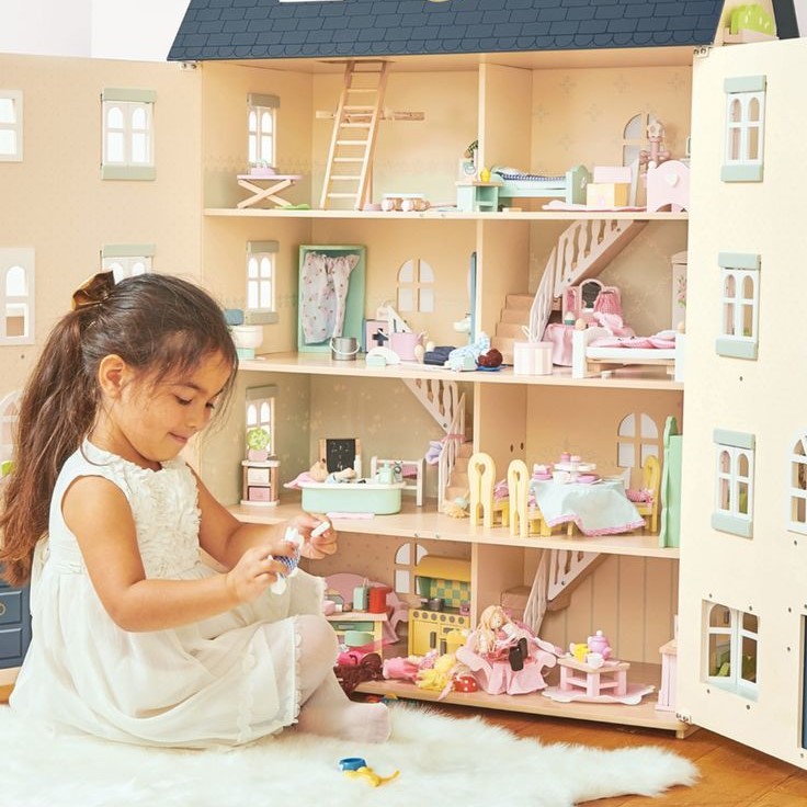 toddler doll house