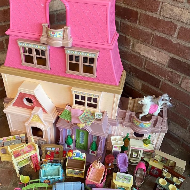 fisher price doll house
