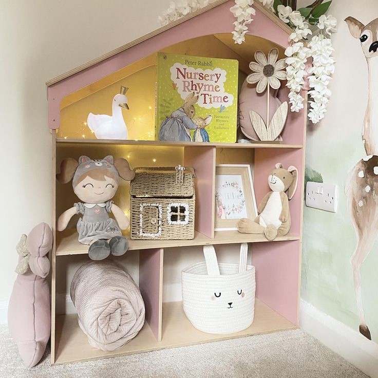 doll house book shelf