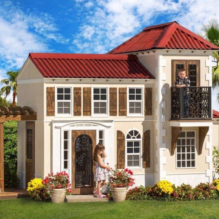 life size doll house