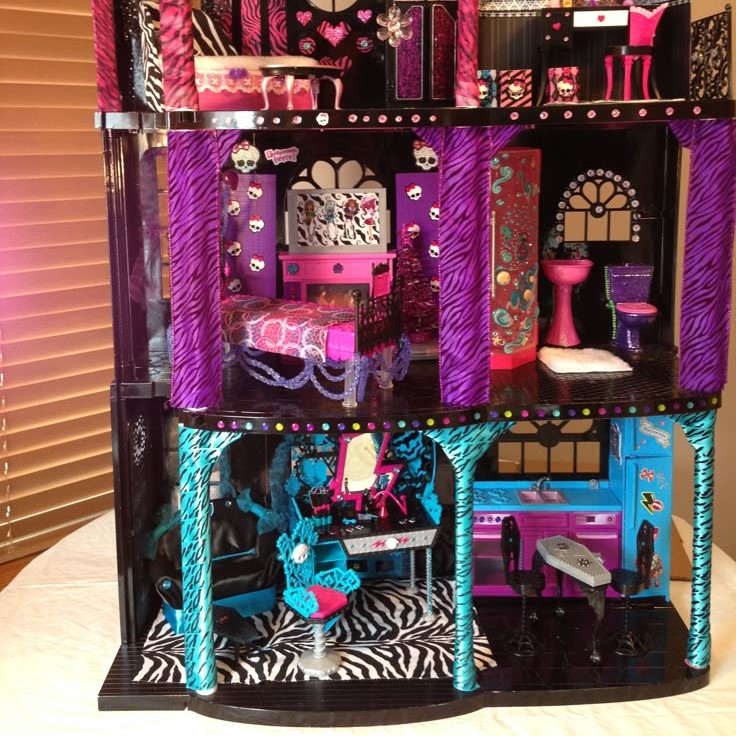 monster high doll house