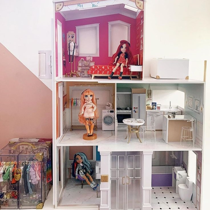 rainbow high doll house