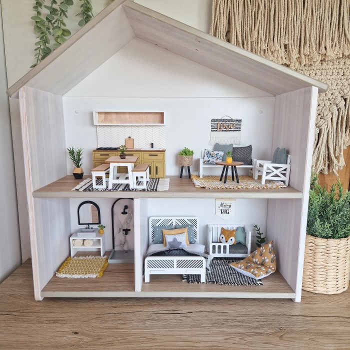 doll house furniture
