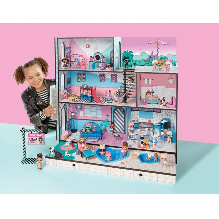 omg doll house